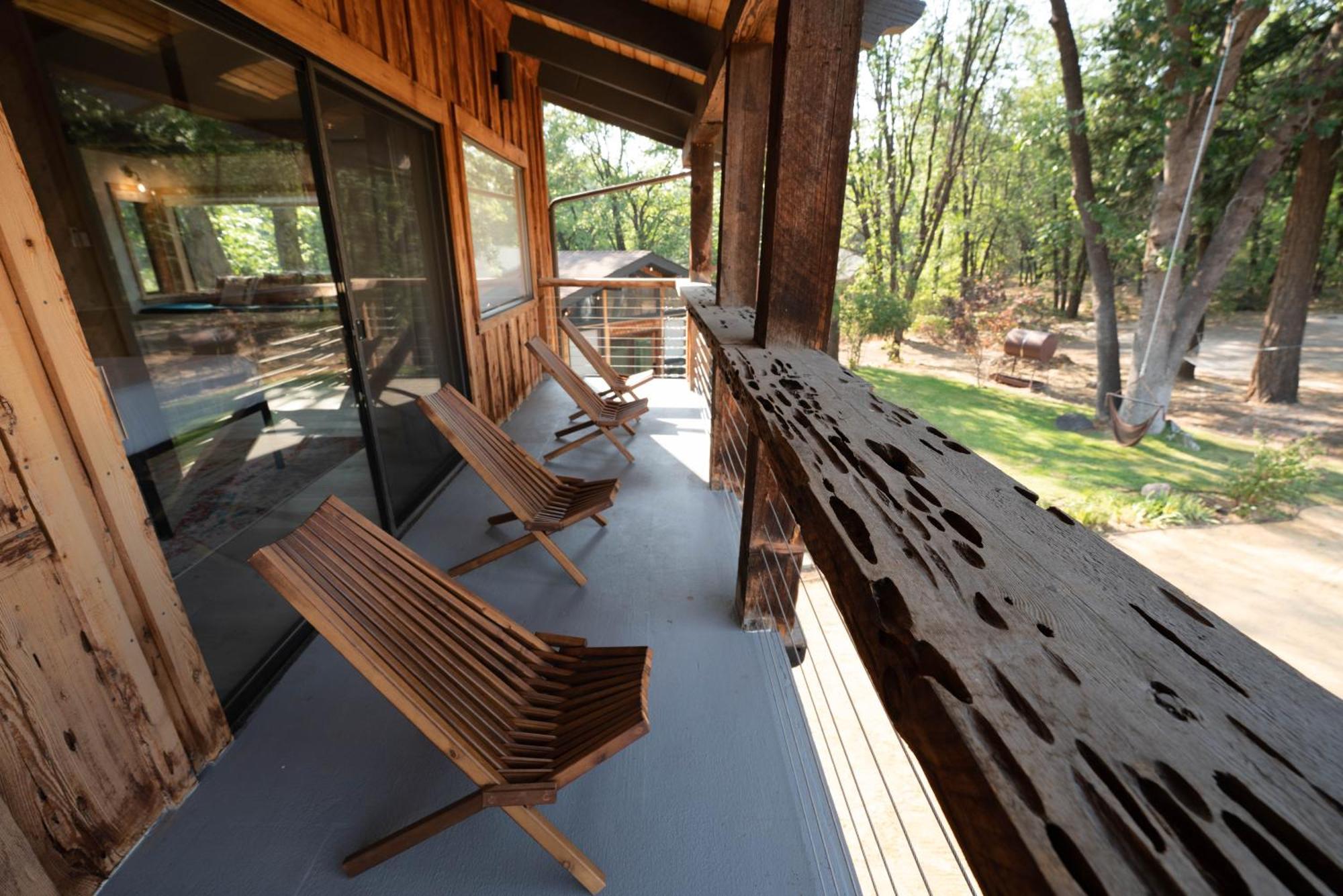 Basecamp Lodge Mount Shasta Ngoại thất bức ảnh