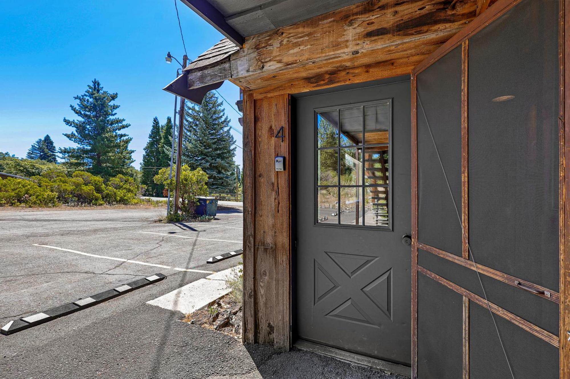 Basecamp Lodge Mount Shasta Phòng bức ảnh