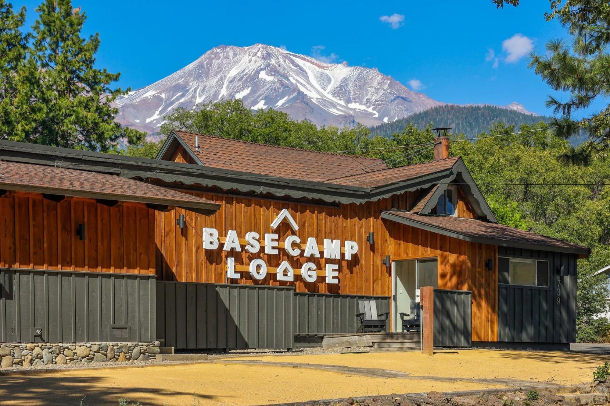 Basecamp Lodge Mount Shasta Ngoại thất bức ảnh